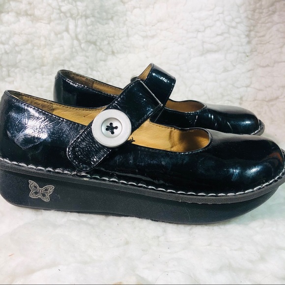 Algeria Black patent leather maryjane shoes